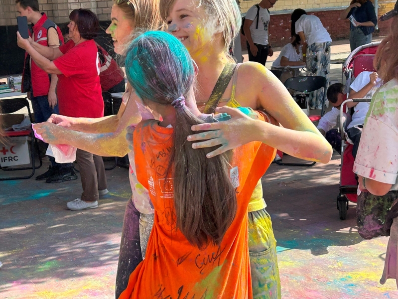 Яскраві моменти Holi-fest у Ніжині