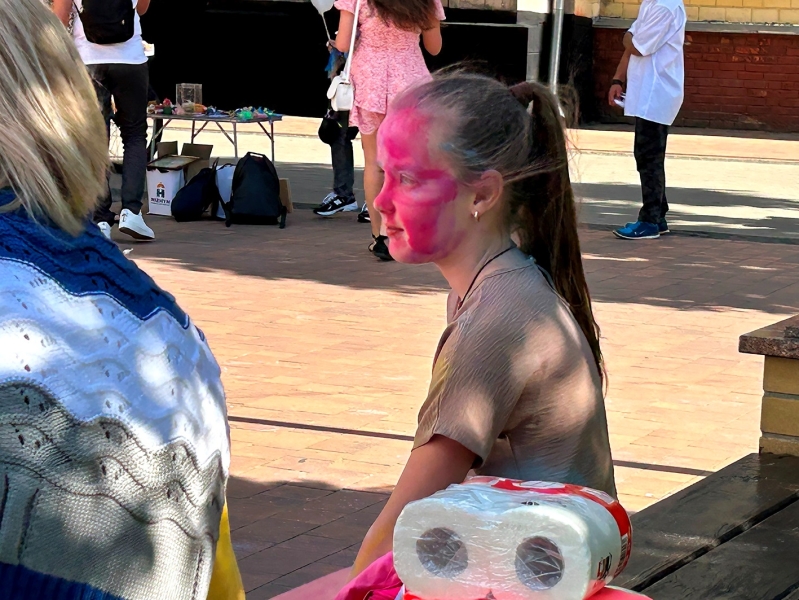 Яскраві моменти Holi-fest у Ніжині