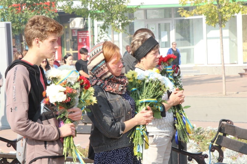 Ніжин прощався із загиблим воїном – Максимом Глиняним