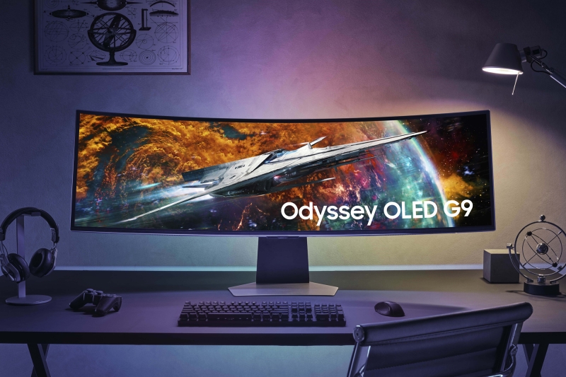 
Топовий монітор Samsung Odyssey OLED G9 продавався за £199 (зі знижкою £1400) — тіктокер каже, що встиг купити 