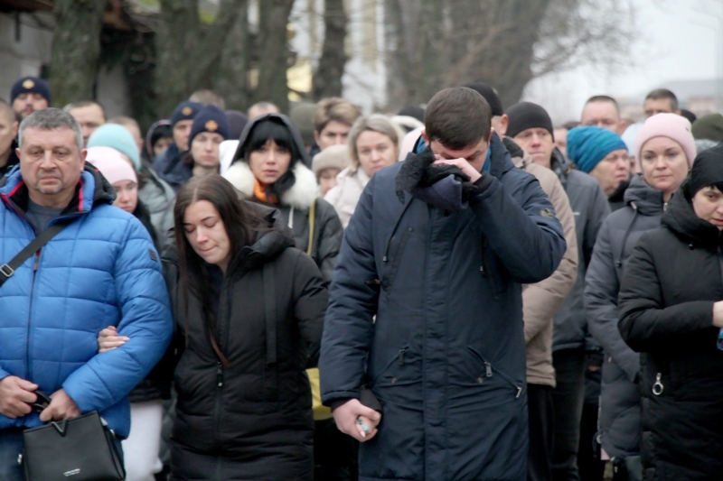 У Ніжині попрощалися із загиблим воїном Андрієм Петровичем Лосем