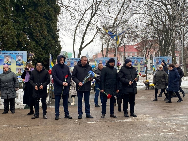 У Ніжині відкрили три стенди пам'яті загиблим захисникам