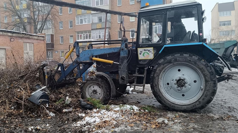 У Ніжині за тиждень зі стихійних сміттєзвалищ зібрано 106,6 тонн сміття