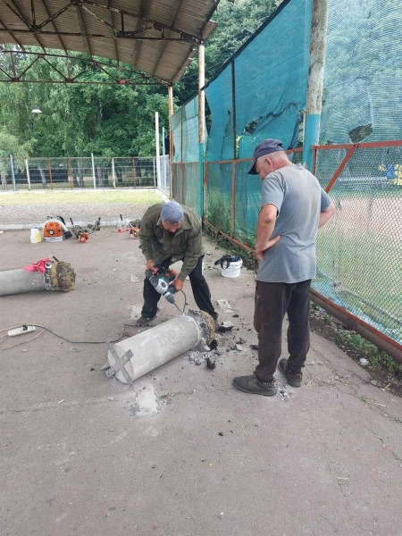 Вандали проти дітей